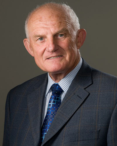 Dr Rod Andrew